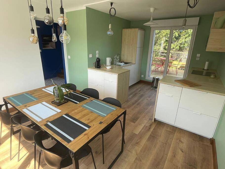 Two-Bedroom House in Louviers, Région de Les Andelys