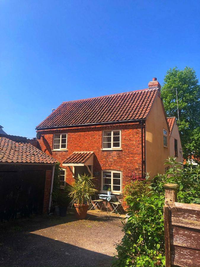 Holiday home for 4 people, with view and children pool as well as garden - 1