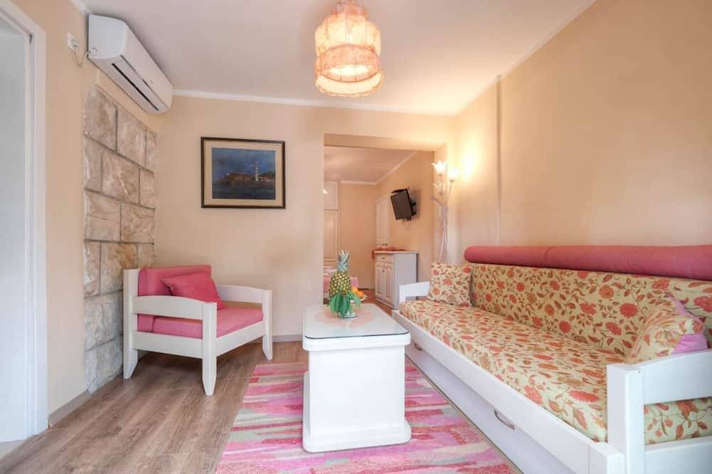 Apartamento entero, Marinero Apartments-Ground floor double room 5 in Budva, Municipio de Budva