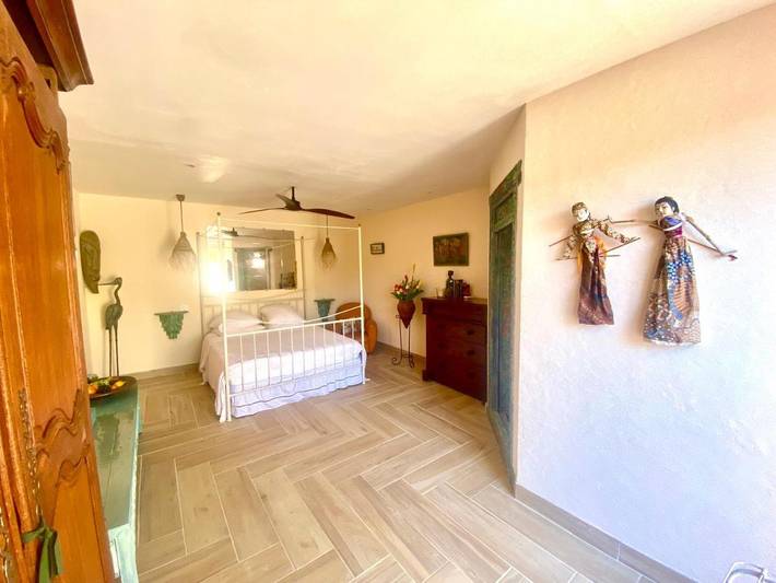 Chambre d’hôte pour 3 personnes, avec Terrasse et Vue à Bormes-les-Mimosas