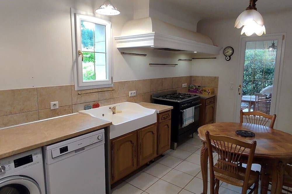 Peaceful Provencal country house near the Verdon lakes and gorges<br>Open year-round in Montmeyan, Región Brignoles