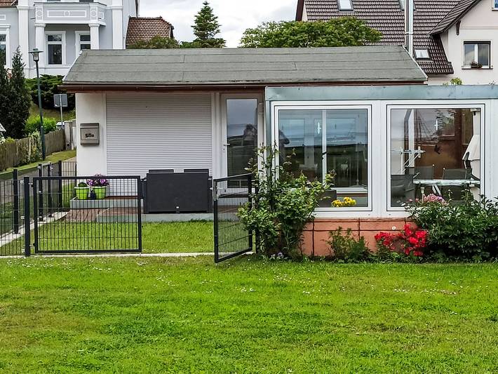 Bungalow für 3 Personen, mit Terrasse und Garten in Polnische Ostsee