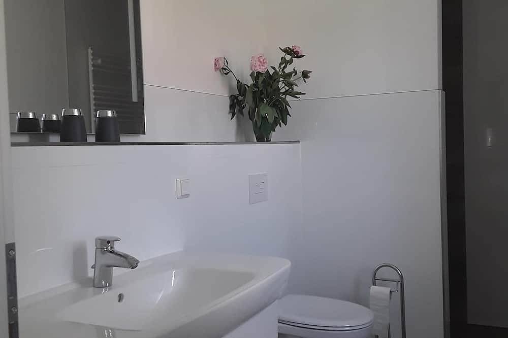 Gemütliches, modernes, kinderfreundliches Ferienhaus mit großem Garten in Vaschvitz, Trent