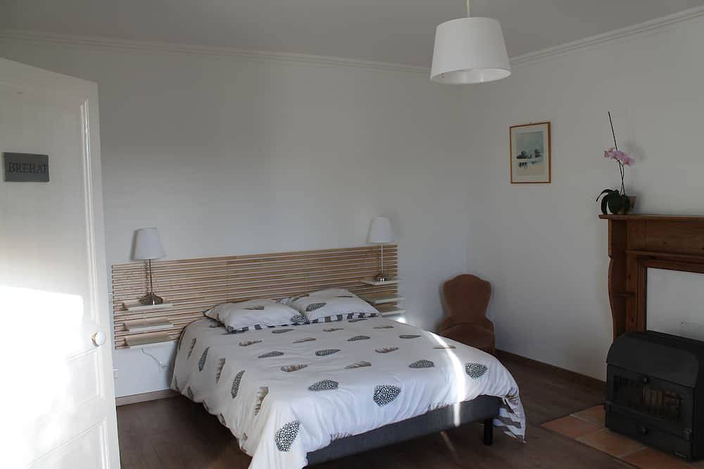 Gîte de caractère, calme, proche Gr34, Wifi in Paimpol, Côte de Goëlo