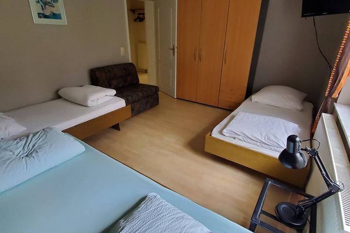 Ferienwohnung für 6 Personen, mit Garten in Usingen - 2