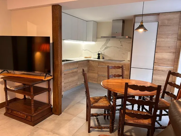 Ferienwohnung für 4 Personen, mit Ausblick und Balkon - 1
