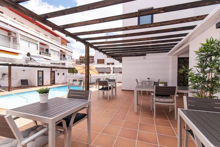 Chambre d’hôte pour 2 personnes, avec piscine ainsi que vue et jardin à Las Palmas de Gran Canaria - 4