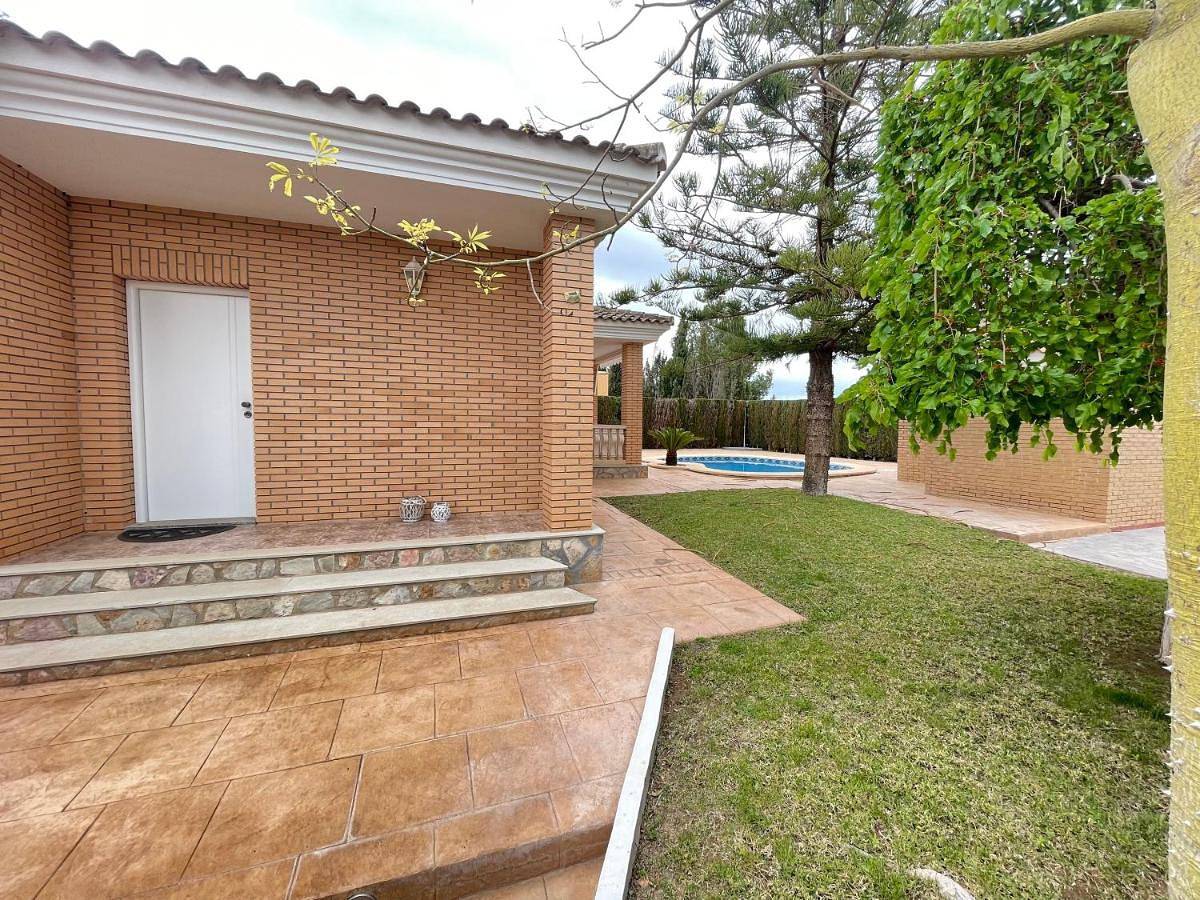 Holiday Home (6 Adults) in Llíria, Valencia Provinz