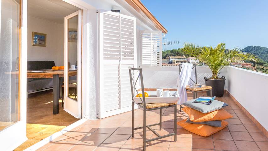 Chalet para 10 personas, con jardín y terraza, Se admiten mascotas en Selva - 3