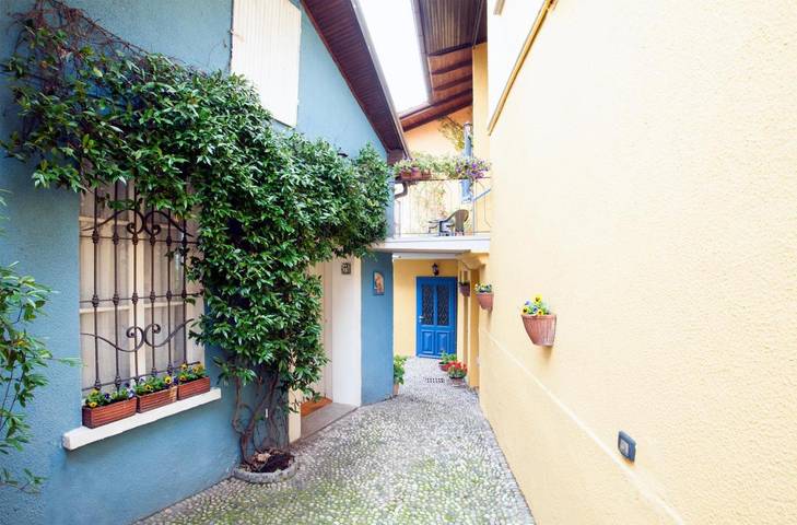 B&b voor 2 personen, with uitzicht and tuin as well as balkon and uitzicht op het meer aan Lago Maggiore