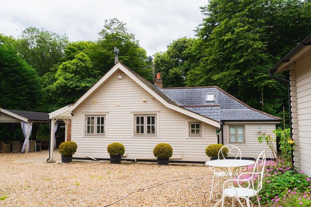 The Hideout -Maison-Salle de bain privée in Welwyn, Hertfordshire