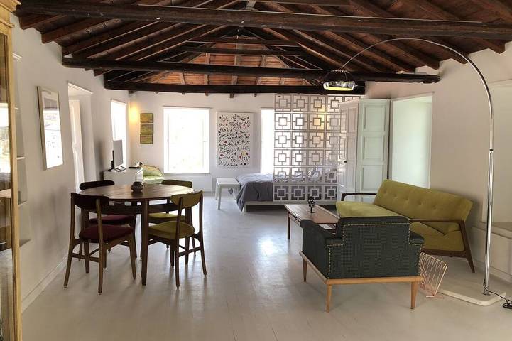 Holiday rental for 2 people, with balcony and garden in Hydra