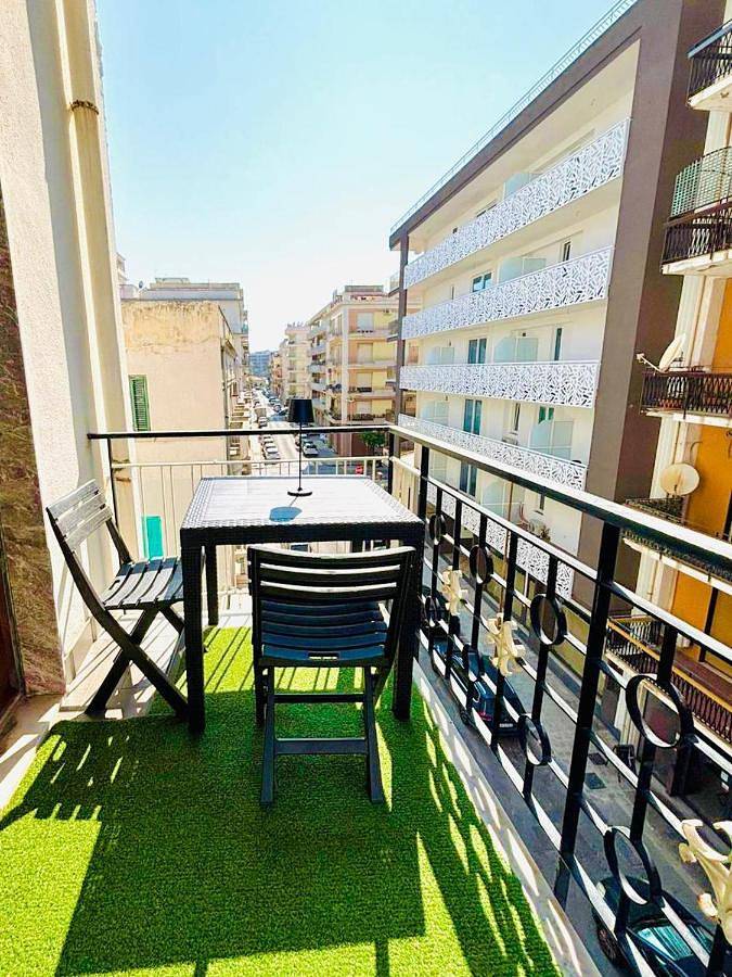 Gîte pour 2 personnes, avec terrasse et vue, animaux acceptés à Milazzo - 4