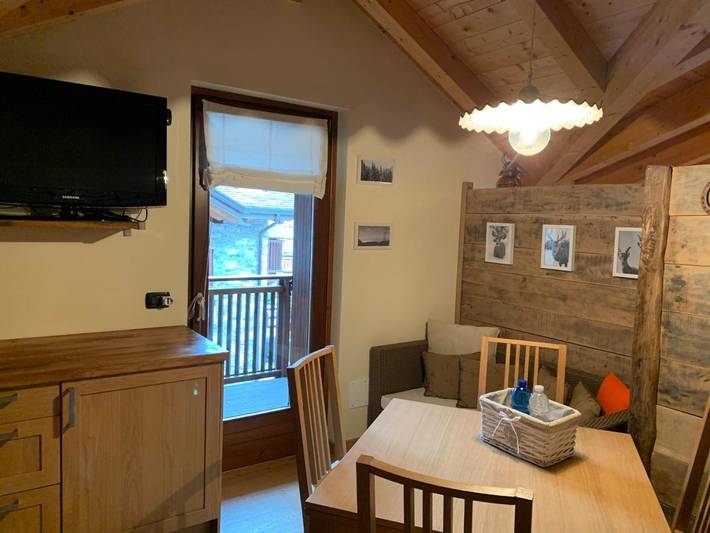 Gîte pour 3 personnes, avec vue et balcon à Temù - 4