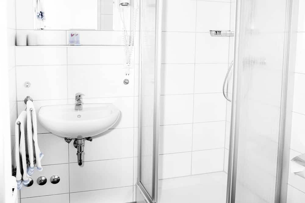 Ganze Wohnung, Doppelzimmer für 2 Gäste mit 21m² in Blaubeuren (73317) in Blaubeuren, Alb-Donau-Kreis
