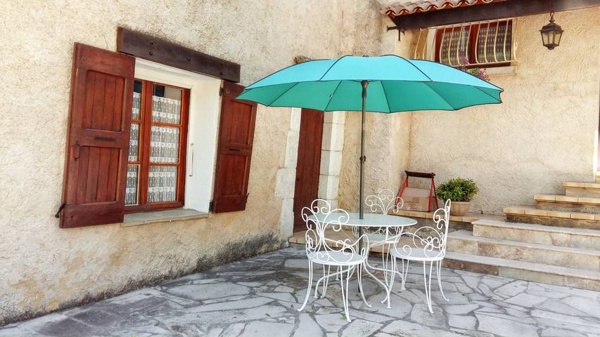 Chalet para 5 personas, con piscina además de jardín y terraza - 1