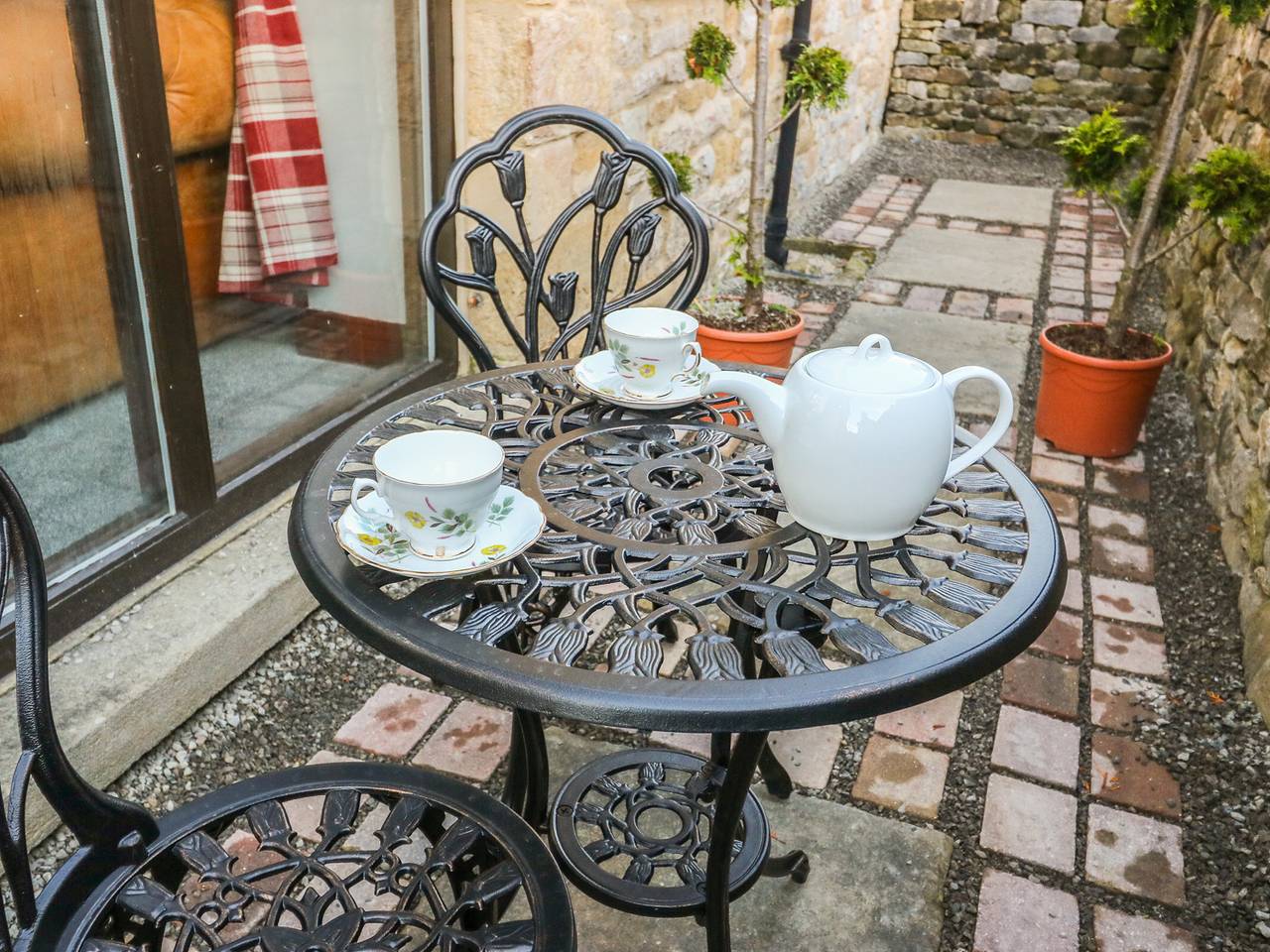 Old Hall Barn in Derbyshire