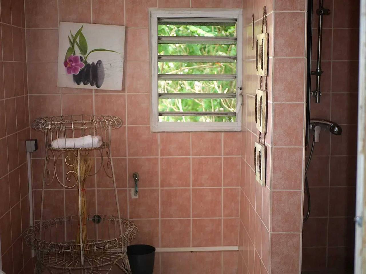 Studio entier, Studio charmant près de Pointe-à-Pitre 50 m² avec balcon in Pointe-à-Pitre, Guadeloupe