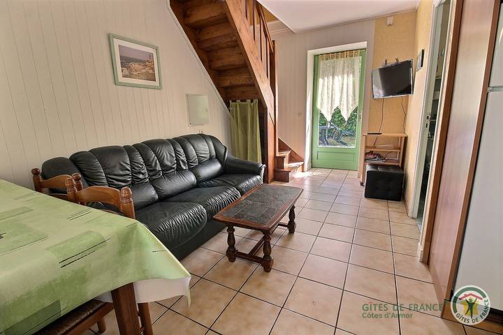 Gîte pour 4 personnes, avec jardin et terrasse à Louannec - 4