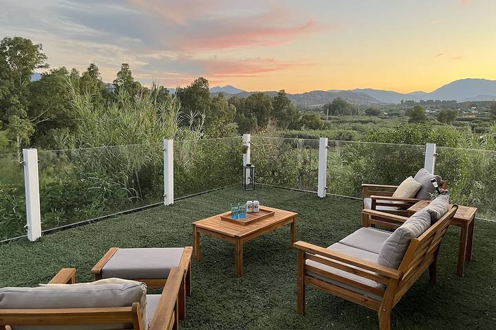 Villa pour 8 personnes, avec balcon ainsi que jacuzzi et jardin - 1