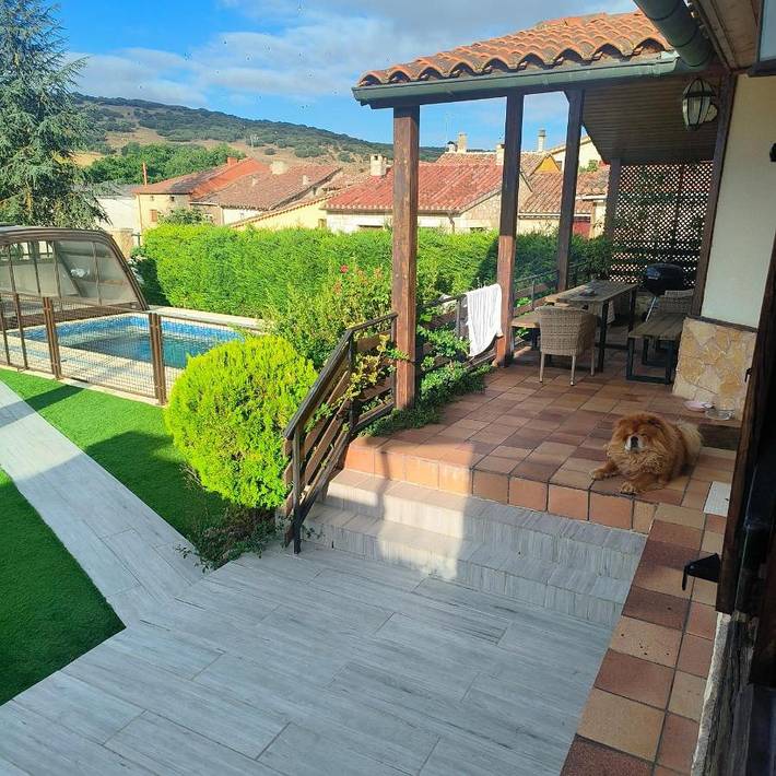 Casa de vacaciones para 8 personas, con jardín además de vistas y piscina en Provincia de Burgos - 3