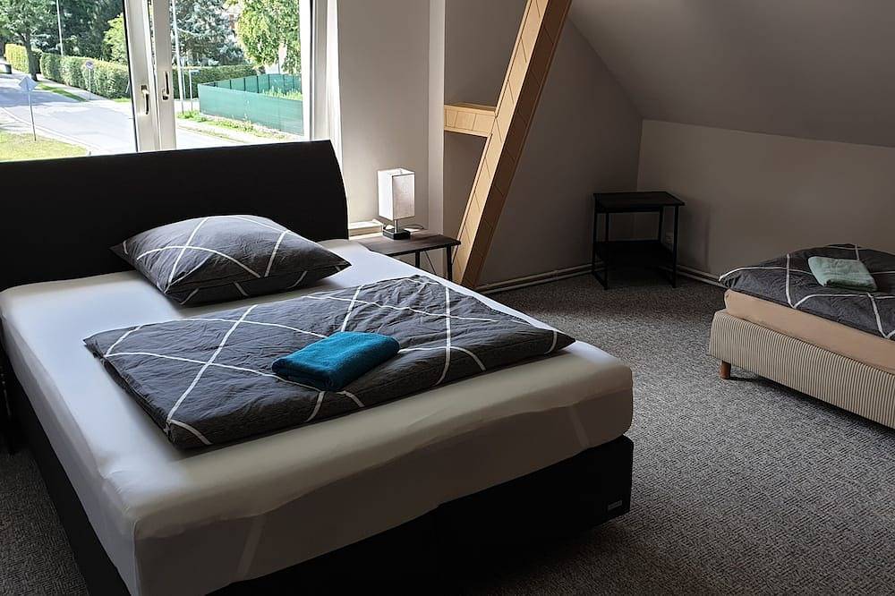 Ganze Wohnung, Big Apartment 150m² in Bad Liebenwerda in Bad Liebenwerda, Naturpark niederlausitzer heidelandschaft (Brandenburg)