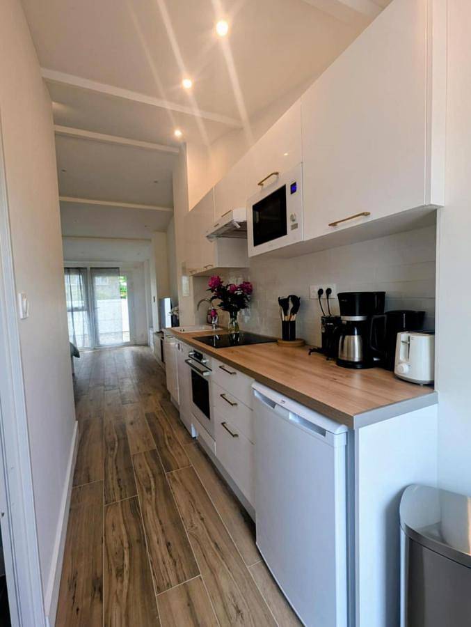 Gîte pour 5 personnes, avec terrasse à Saint-Laurent-de-Mure - 2