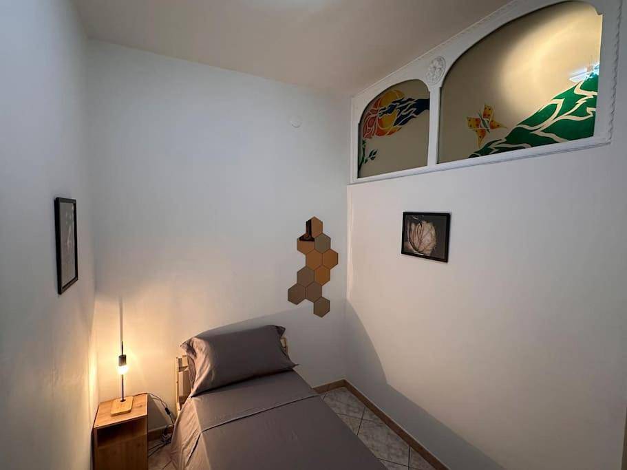Appartamento intero, One-Bedroom Apartment in Pomigliano d'Arco, Napoli e dintorni