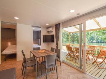 Chalet pour 6 Personnes dans Saint-Médard-d'Excideuil, Périgord Vert, Photo 2