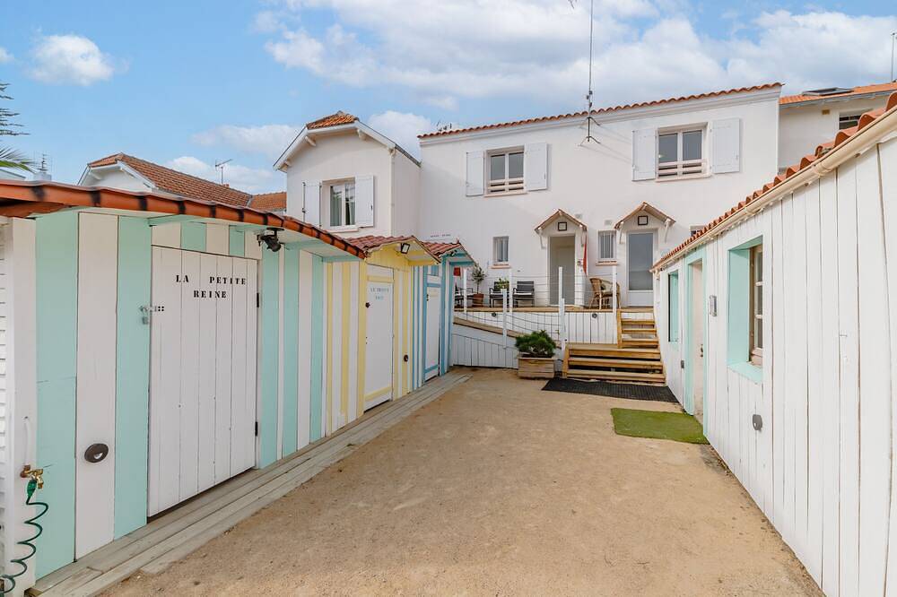Entire apartment, La Pêcherie - Villas Les Bains De Mer in Fromentine, La Barre-de-Monts
