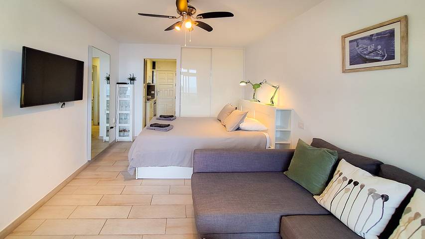 Ganzes Studio, Casa Cecilia Holiday Home +Sea View And Balcony in Puerto de la Cruz, Teneriffa Nord