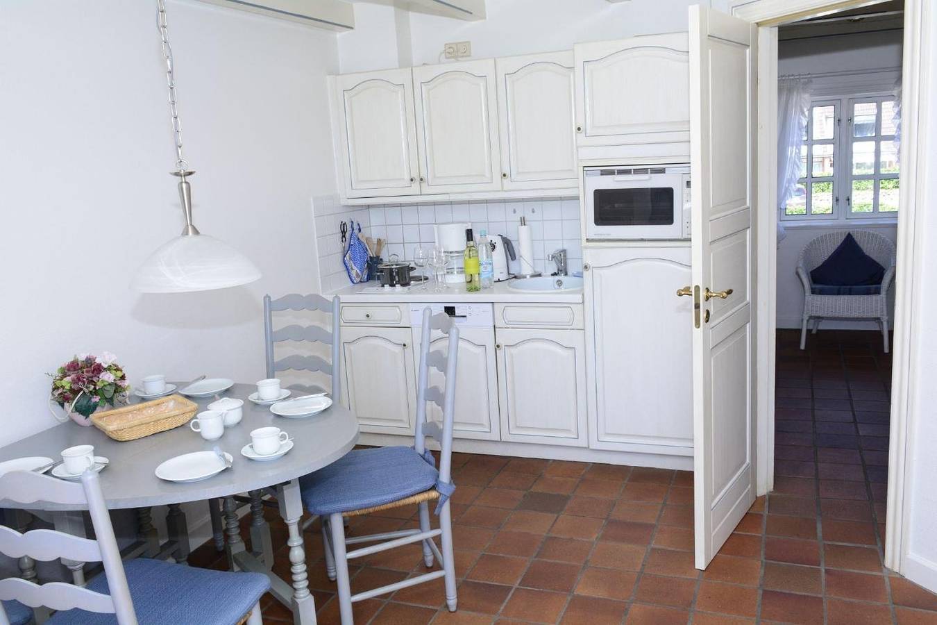 Ganze Wohnung, Ruhige 2-Zimmerwohnung mit ca. 50 m² Wohnfläche, für bis zu 3 Personen. in Wenningstedt, Sylt