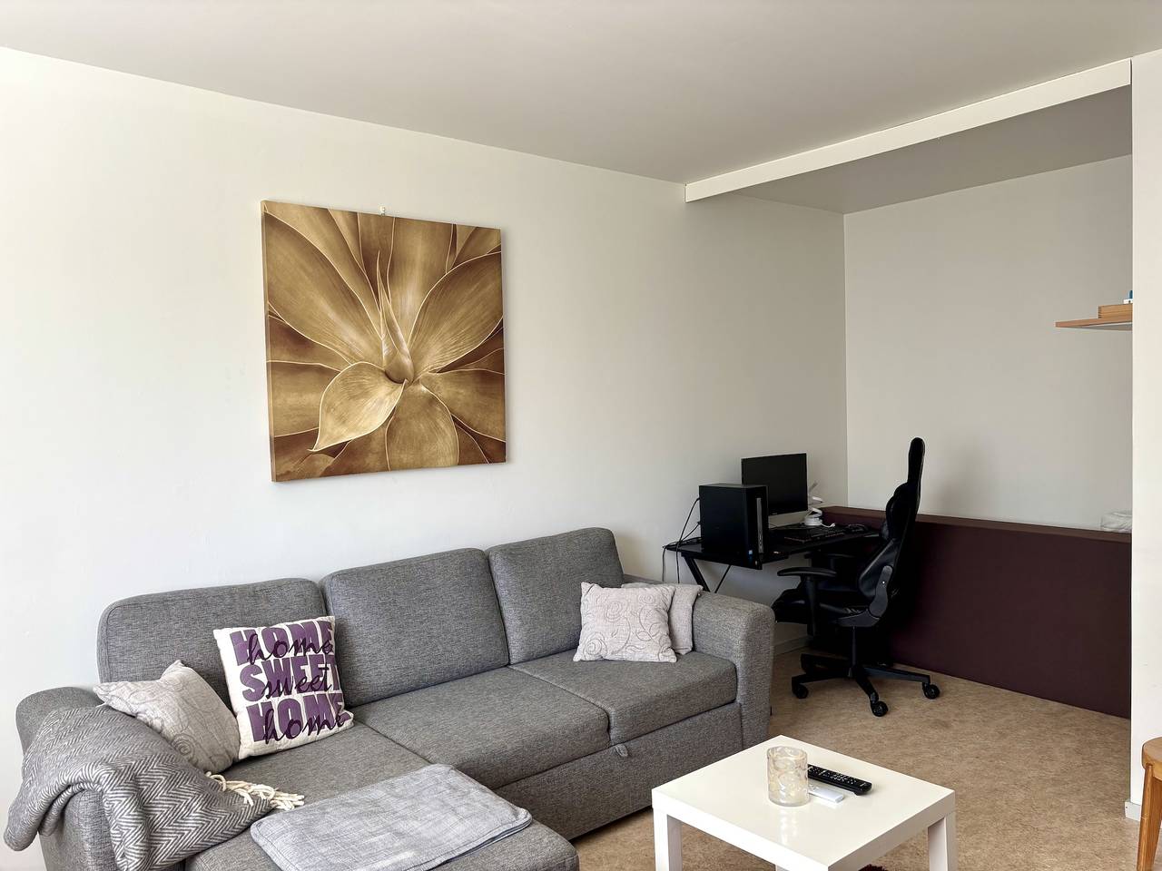 Entire apartment, Charming Kemi Apartment with Sauna department & Free Parking in Lapland