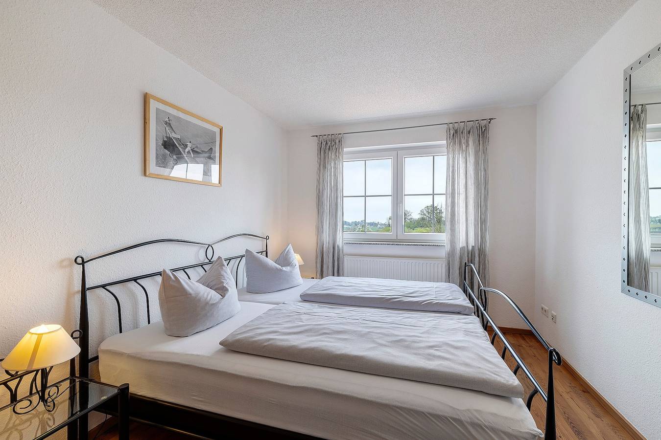 Ganze Wohnung, Apartment 'Haus 4, 3-Zimmer' mit Seeblick, Gemeinschaftsterrasse und Wlan in Meersburg, Region Bodensee-Oberschwaben