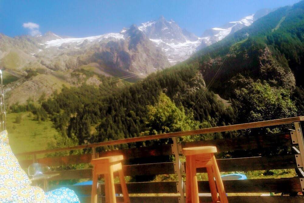 Geheel appartement, Gîte le Rocher - Suitable for people with reduced mobility in Les Hieres, La Grave