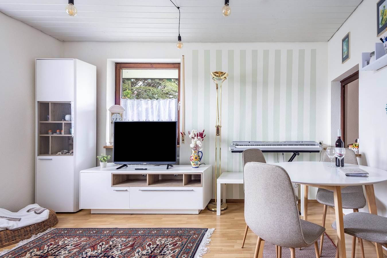 Ganze Wohnung, Ferienwohnung 'Jägerhaus Im Allgäu' mit privater Terrasse, privatem Garten und Wi-Fi in Heimenkirch, Bayerisch Schwaben