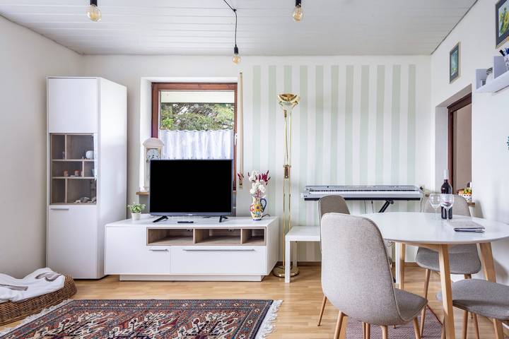 Ganze Wohnung, Ferienwohnung 'Jägerhaus Im Allgäu' mit privater Terrasse, privatem Garten und Wi-Fi in Heimenkirch, Bayerisch Schwaben