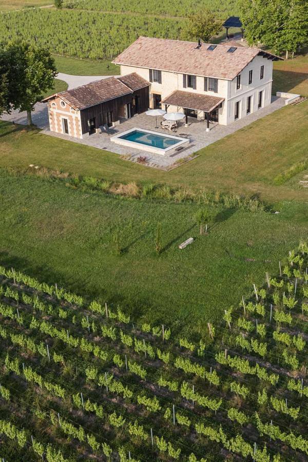Location de vacances pour 2 personnes, avec piscine et terrasse ainsi que jardin et vue à Toulenne - 4