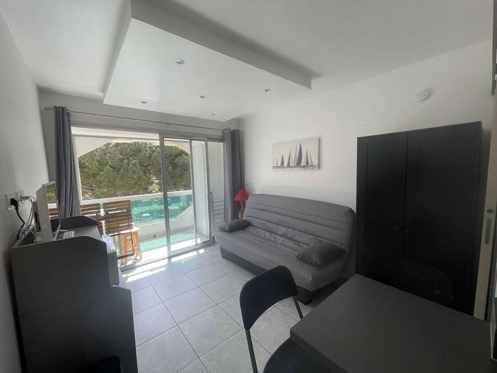 Gîte pour 2 personnes, avec balcon dans Plage La Favière - 3