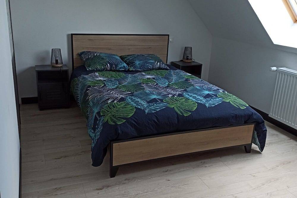 New house with seaside garden in Saint-Pol-de-Léon, Ceinture Dorée