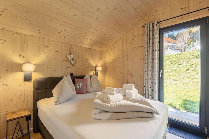 Chalet für 10 Personen, mit Sauna und Terrasse in Steinach am Brenner - 4