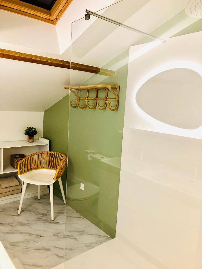 Chambre d’hôte pour 2 personnes, avec terrasse ainsi que vue et jardin à Saubrigues - 4