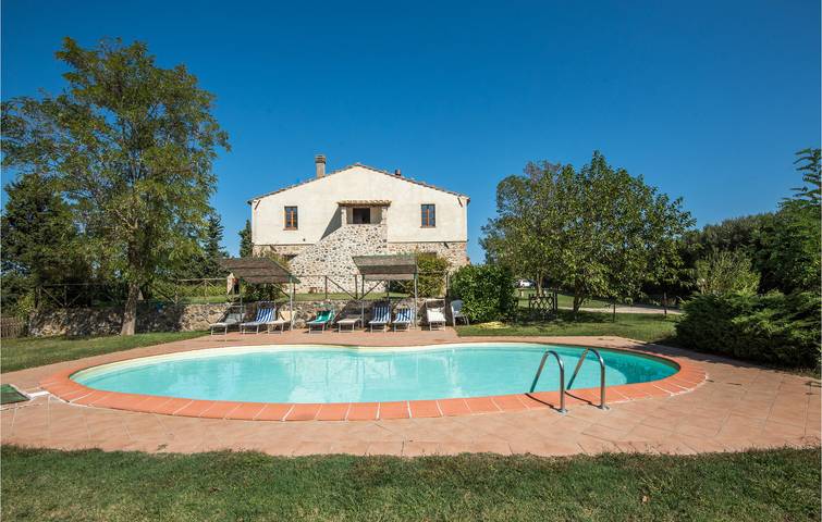 Sunny Retreat: 200sqft, Piscina, Parcheggio, Giardino in Radicondoli, Siena e dintorni