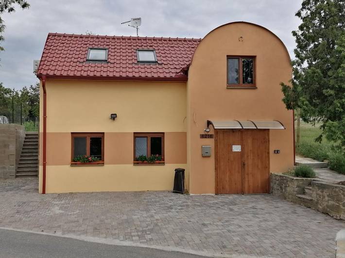 Apartament wakacyjny dla 2 osób, z Taras i Ogród oraz Widok w Znojmo