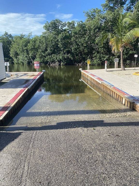 Casita Key Largo Getaway: Your Gateway to Reefs, Sunsets, and Island Bliss! in Key Largo