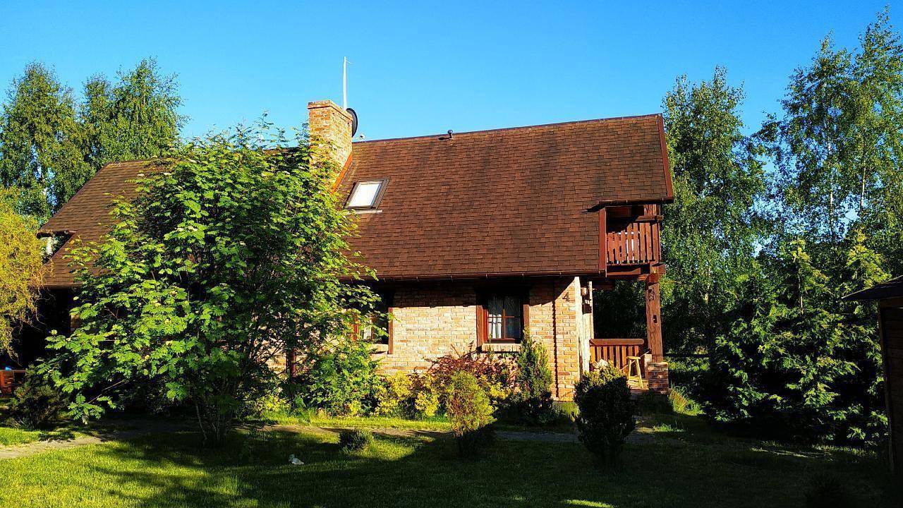Ferienhaus mit privatem Balkon in Dębina, Garder See (Polen)
