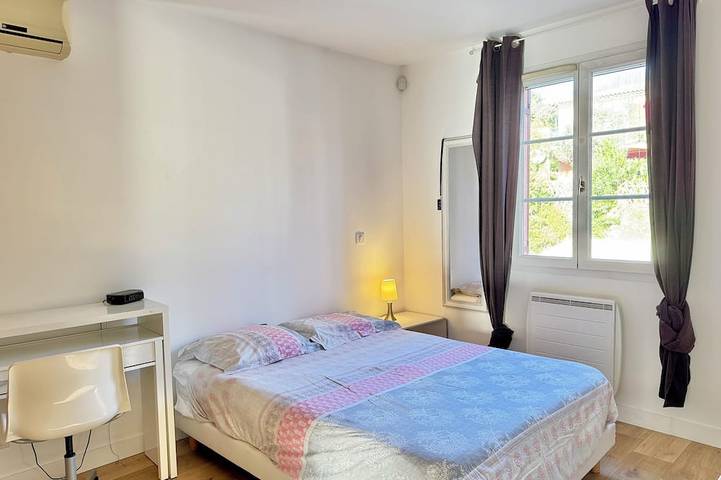 Villa pour 6 personnes, avec piscine ainsi que balcon et jardin à Villeneuve-Loubet - 3