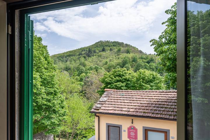 Holiday Home 'Casa Prataccio' with Mountain View and Balcony in Piteglio, San Marcello Piteglio