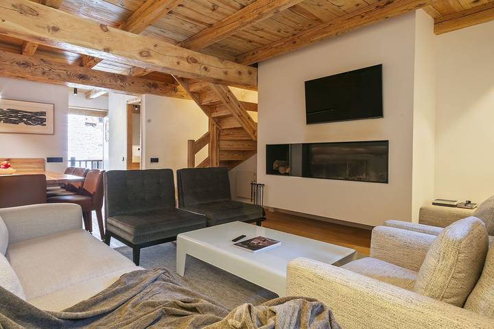 Luderna - Casa Aubaga in Arties, Alto Arán