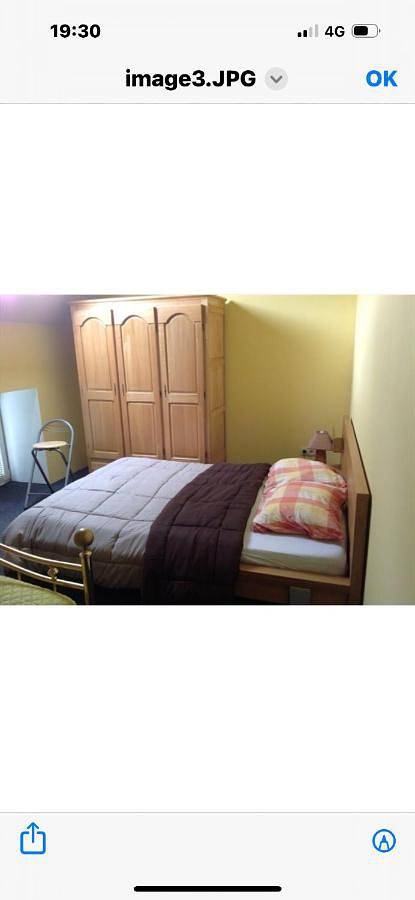 Double Room in Chapelle-lez-Herlaimont, Hainaut